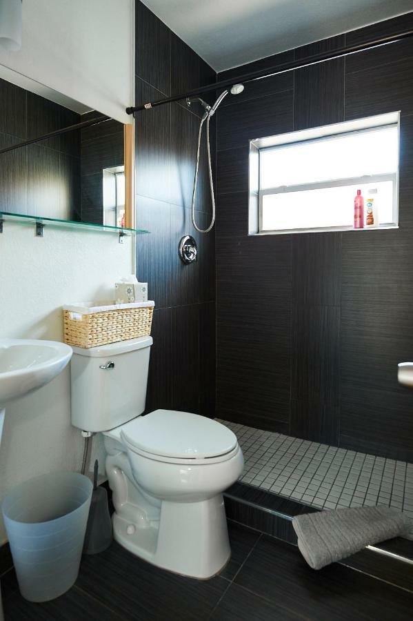Lambert Family Beach Apartments - Unit 1 Fort Lauderdale Esterno foto